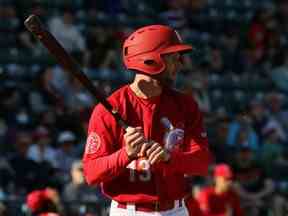 Max Murphy est de retour avec les Goldeyes de Winnipeg après avoir fait dérailler une année de carrière en raison d'une fracture du tibia et du péroné la saison dernière.