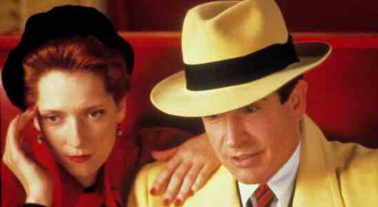 Vous voulez voir Dick Tracy de Warren Beatty apparaître lors d'un appel Zoom sur votre téléviseur?  Ce soir c'est ta nuit, bébé