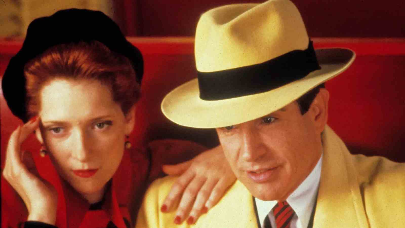  Vous voulez voir Dick Tracy de Warren Beatty apparaître lors d'un appel Zoom sur votre téléviseur?  Ce soir c'est ta nuit, bébé
