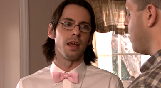 10 ans plus tard, Roman de Party Down est-il toujours un con ?  L'acteur Martin Starr prend la parole