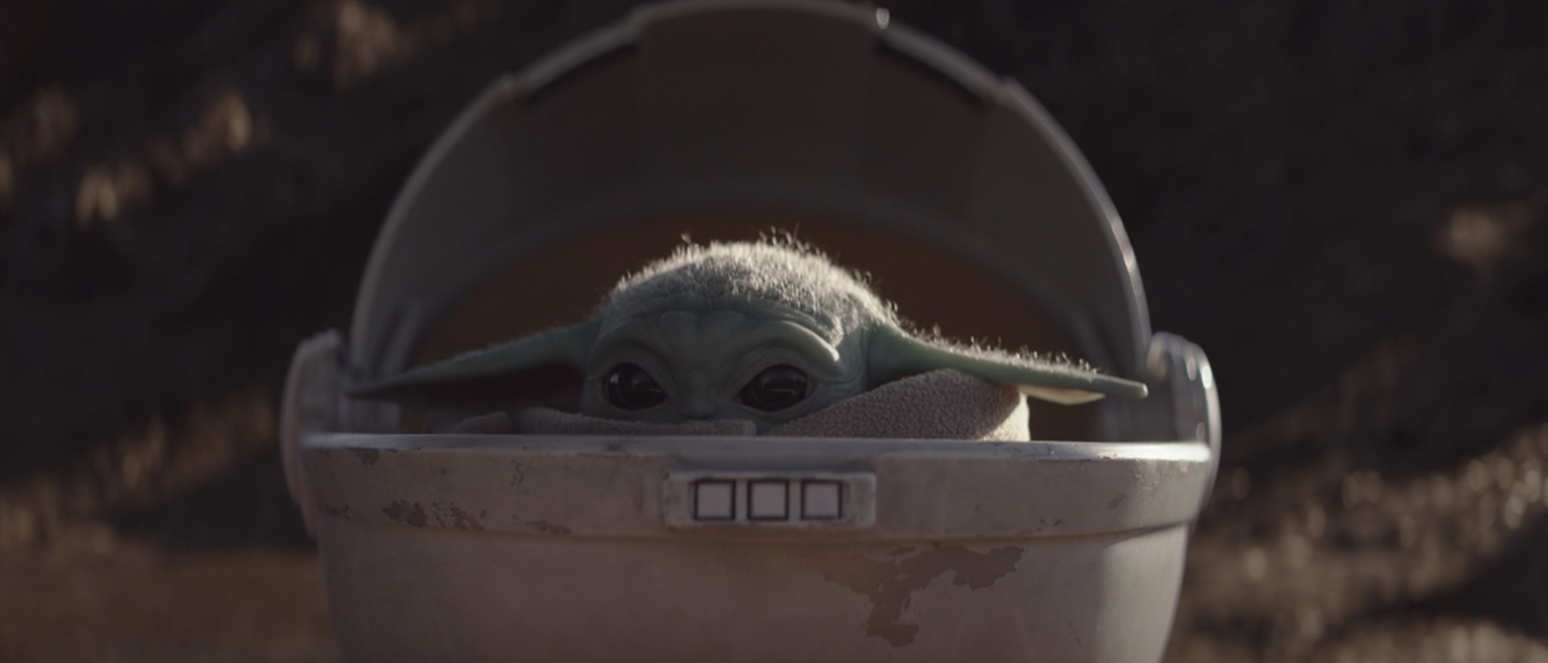 Bébé Yoda dans The Mandalorian, dans son berceau flottant