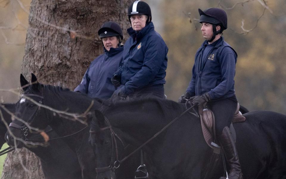 Équitation du prince Andrew au château de Windsor - Kelvin Bruce