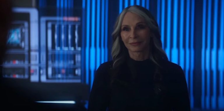 Patrick Stewart et Gates McFadden de Star Trek décomposent la confrontation émotionnelle de l'épisode 3

