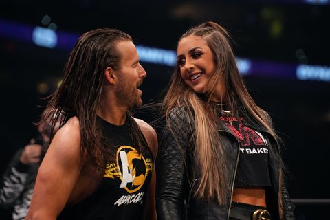 aew adam cole et britt boulanger