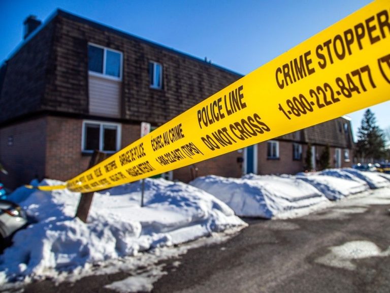 Un homme de 28 ans grièvement blessé lors d’un échange de coups de feu avec la police d’Ottawa: SIU