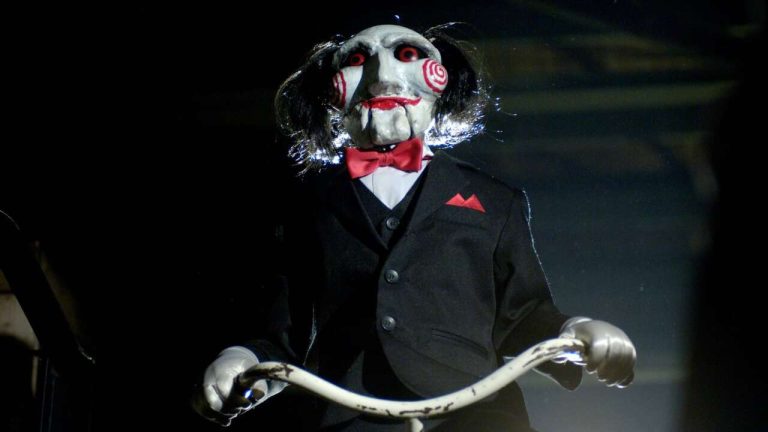 Saw X : date de sortie, distribution de retour et tout ce qu'il faut savoir sur le retour de Jigsaw
