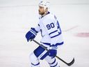 2 mars 2023 ;  Calgary, Alberta, CAN ;  Le centre des Maple Leafs de Toronto Ryan O'Reilly patine pendant la période d'échauffement contre les Flames de Calgary au Scotiabank Saddledome.  