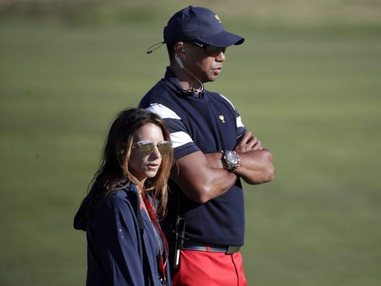 L’ex-petite amie de Tiger Woods, Erica Herman, porte plainte pour 30 millions de dollars