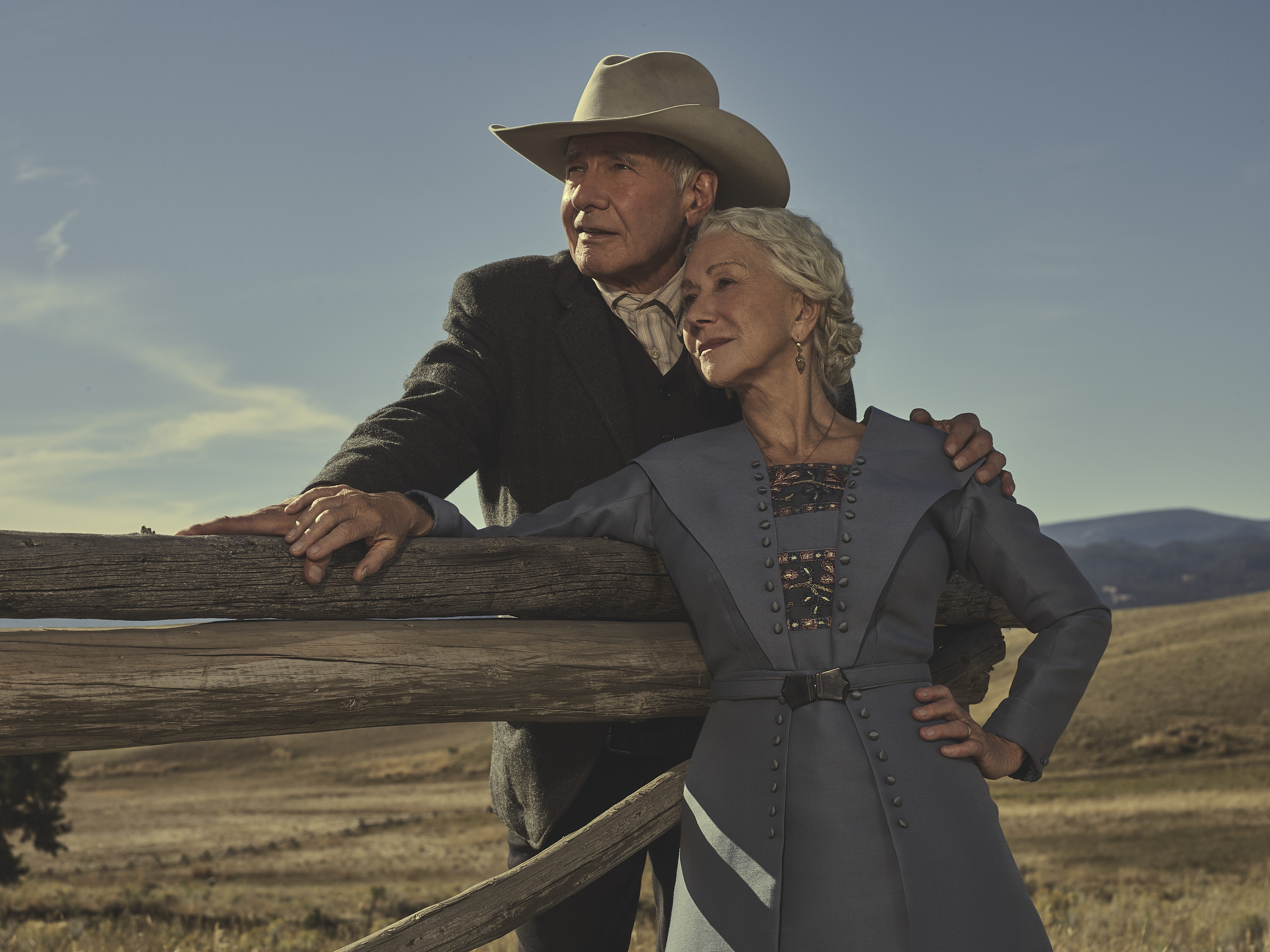 Harrison Ford dans le rôle de Jacob Dutton et Helen Mirren dans le rôle de Cara Dutton en 1923, en streaming sur Paramount+ 2022. Crédit photo : James Minchin III/Paramount+