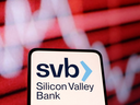 Les problèmes à la Silicon Valley Bank ont ​​fait chuter les actions financières alors que les investisseurs craignent qu'il y ait plus ici qu'il n'y paraît.