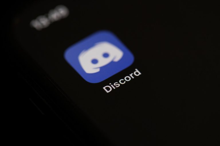 Discord met à jour son bot avec des fonctionnalités de type ChatGPT, déploie des résumés de conversation générés par l’IA et plus encore