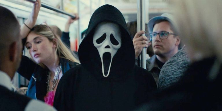 Jenna Ortega de Scream 6 a deviné qui était le nouveau Ghostface

