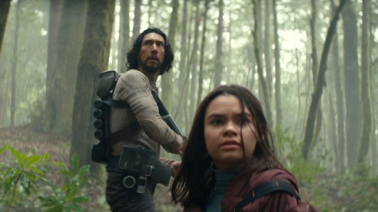 65 réalisateurs expliquent la sortie retardée du film et décomposent leurs scènes préférées d’Adam Driver