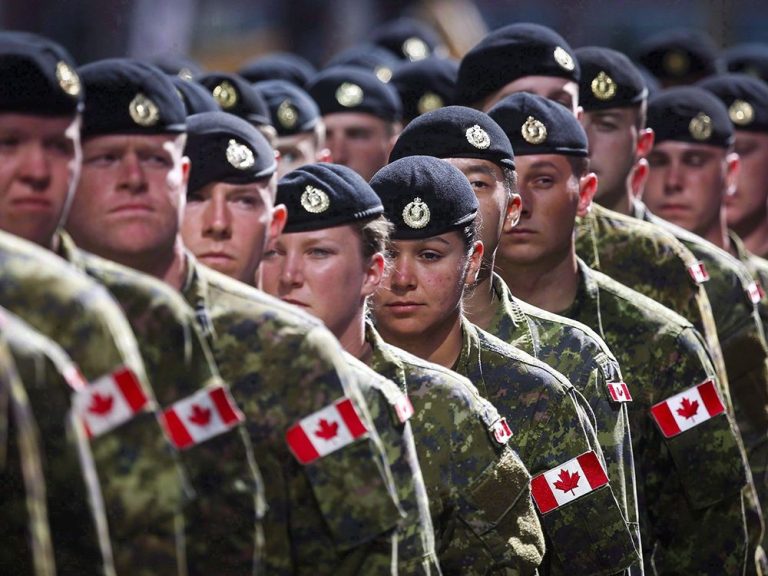 Jamie Sarkonak : Les libéraux imposent une culture d’éveil aux Forces armées canadiennes