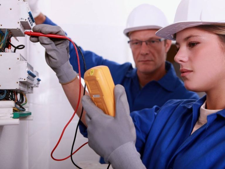 Pourquoi une carrière dans les métiers peut en valoir la peine