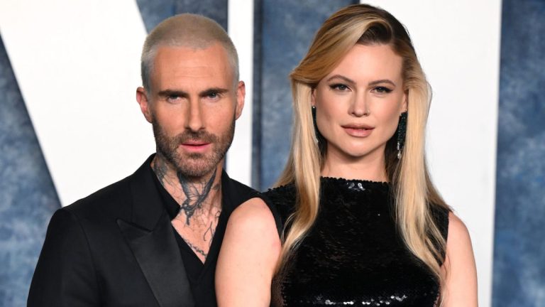 behati prinsloo and adam levine at the vanity fair oscar party in 2023