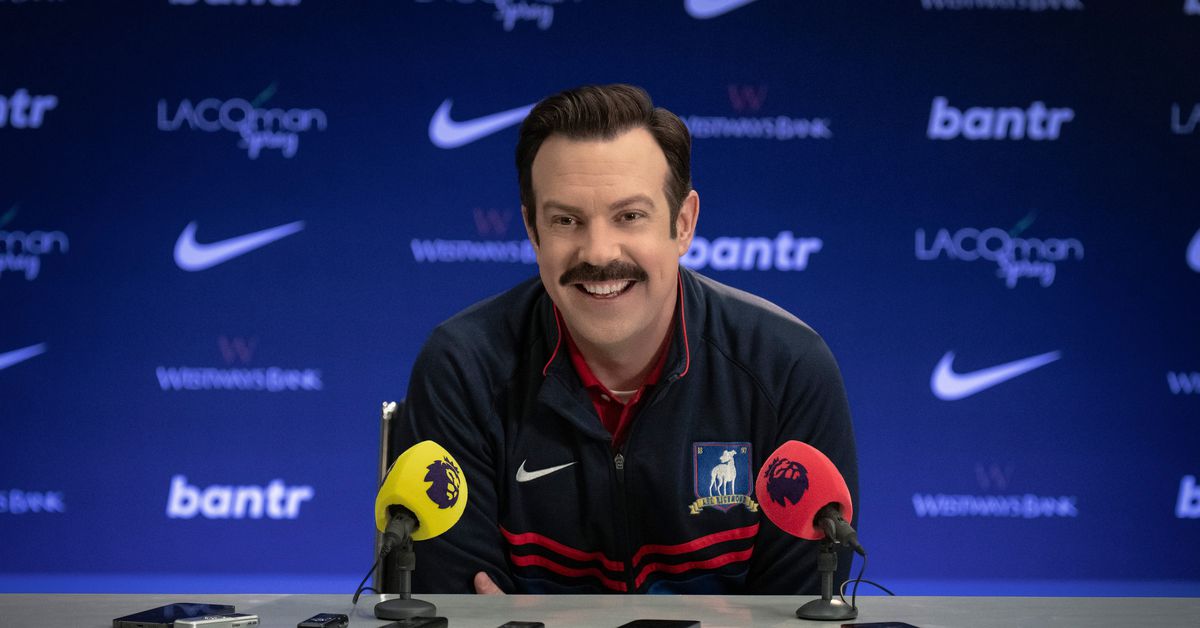 Mais sérieusement : depuis combien de temps Ted Lasso est-il à Londres ?
