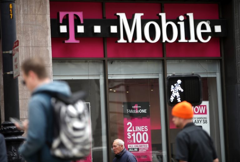 Daily Crunch: T-Mobile achète la société mère de Mint Mobile dans le cadre d’un accord d’une valeur allant jusqu’à 1,35 milliard de dollars