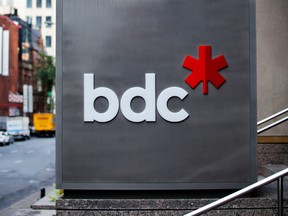 Signalétique pour la Banque de développement du Canada.