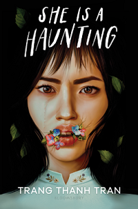 Couverture du livre She Is a Haunting de Trang Thanh Tran