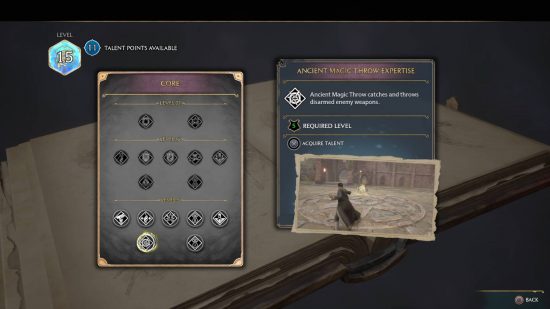 Talents hérités de Poudlard - la page principale de l'option des compétences de talent dans le menu.  L'expertise en lancer de magie ancienne est actuellement mise en évidence.