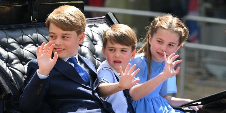 La princesse Charlotte et le prince Louis « ont reçu des rôles de couronnement » aux côtés de Prince George