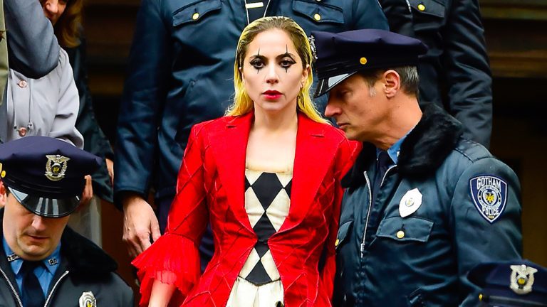 Le costume Harley Quinn de Lady Gaga révélé dans les photos du tournage de « Joker : Folie à Deux » Les plus populaires doivent être lus
	
	
