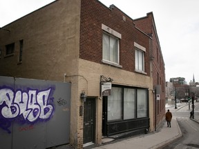 MONTRÉAL, QUÉ. : 21 MARS 2023 -- Les Immeubles Emile Benamor, sur la rue Berri, le mardi 21 mars 2023. Emile Benamor, propriétaire de cette entreprise, est également propriétaire de l'immeuble du Vieux-Montréal ravagé par un incendie la semaine dernière.  (Pierre Obendrauf / GAZETTE DE MONTRÉAL)