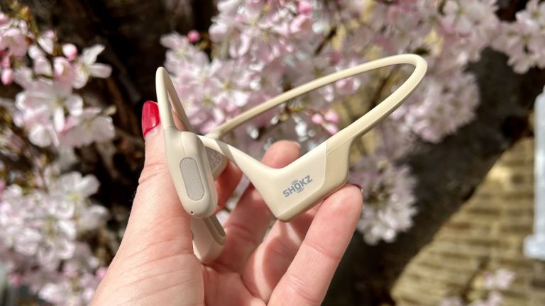 J’ai échangé mon Powerbeats Pro contre des écouteurs à conduction osseuse – voici ce qui s’est passé