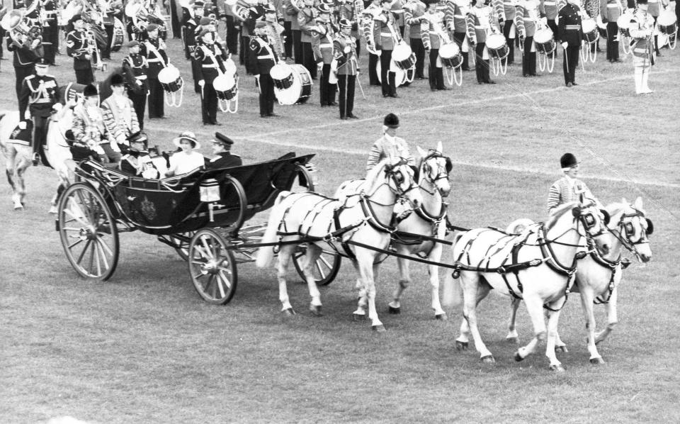 La défunte reine à RAF Gatow, à Berlin, en 1978 — John Dempsie/ANL/Shutterstock