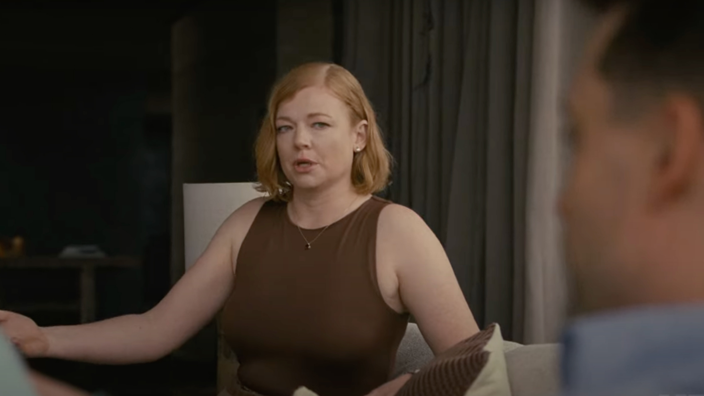 Sarah Snook dans le rôle de Shiv Roy dans la bande-annonce de la saison 4 de Succession