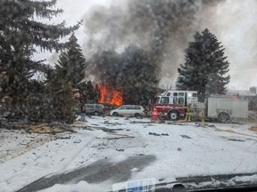 Les ambulanciers ont transporté 10 victimes – tous des adultes – vers divers hôpitaux de la ville.