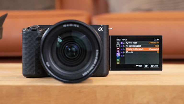 Les compétences vidéo AI du Sony ZV-E1 pourraient en faire la caméra YouTube ultime