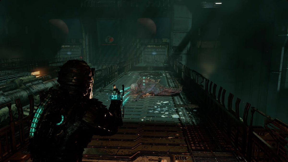 Dead Space Isaac vise un nouveau Phantom Necromorph Leaper dans le Hangar.