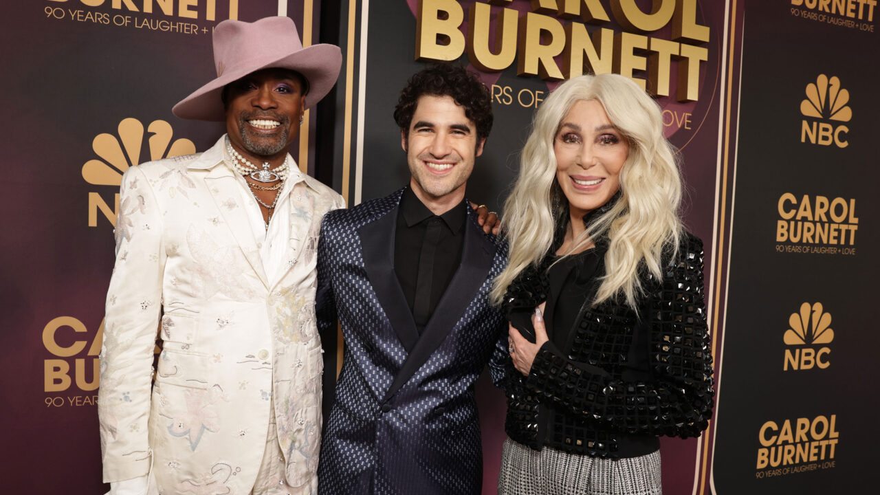 Carol-andCAROL BURNETT : 90 ANS DE RIRE + AMOUR, Billy Porter, Darren Criss, Cher 