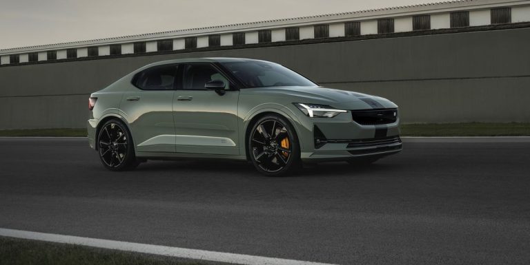 2023 Polestar 2 BST Edition 230 a tous les atouts de performance