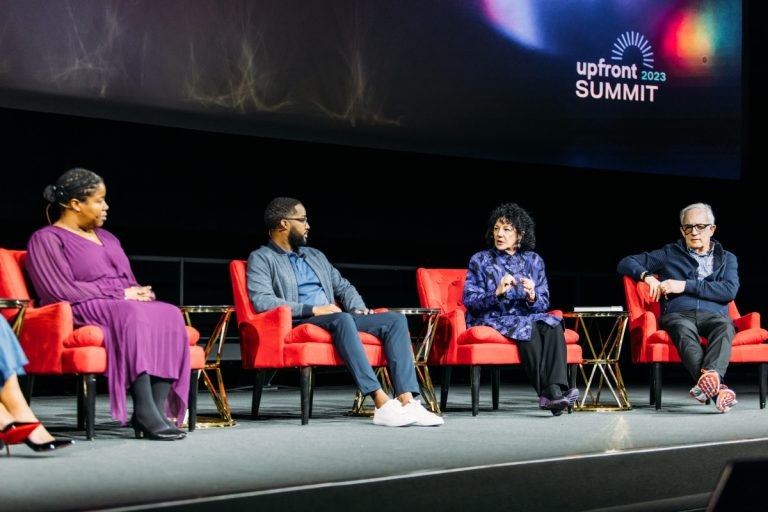 À l’Upfront Summit 2023, l’IA est la célébrité omniprésente