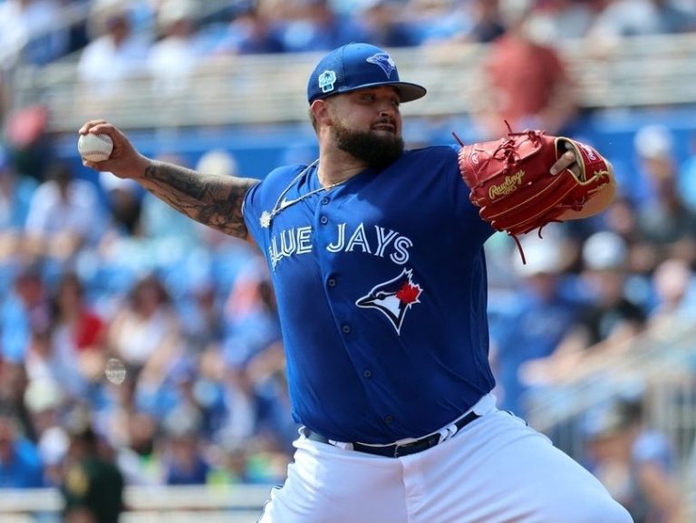 Alek Manoah des Blue Jays montre qu’il est prêt après avoir été nommé partant de la journée d’ouverture