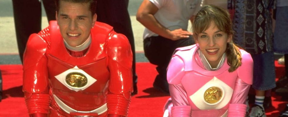 Amy Jo Johnson applaudit les fans de Power Rangers en colère, elle n'est pas dans le spécial anniversaire