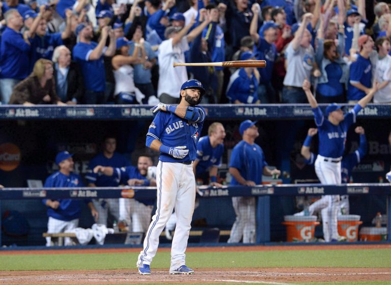 BAT FLIP CRAZY: Les Blue Jays nomment Jose Bautista au niveau d’excellence