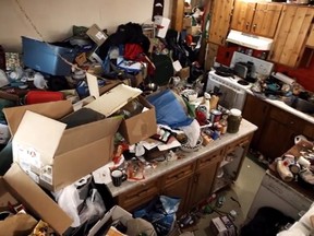 Une image tirée d'une publication sur la page Facebook de Hoarder Canada