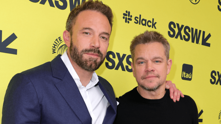 Ben Affleck et Matt Damon ont partagé un compte bancaire pour financer leurs auditions d'acteurs : "C'était inhabituel, mais nous avions besoin d'argent"
	
	
