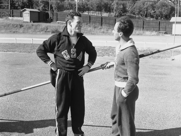 Bob Richards, double champion olympique de saut à la perche, décède à 97 ans