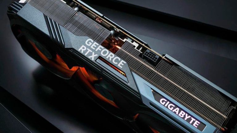 Certains GPU RTX 4070 utiliseront un connecteur d’alimentation à 16 broches