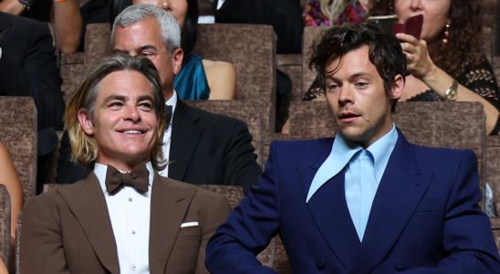 Chris Pine admet que "ça ressemblait à ce que Harry Styles m'ait craché dessus", mais il ne l'a pas fait : le "vitriol" contre "Don't Worry Darling" était "ridicule"