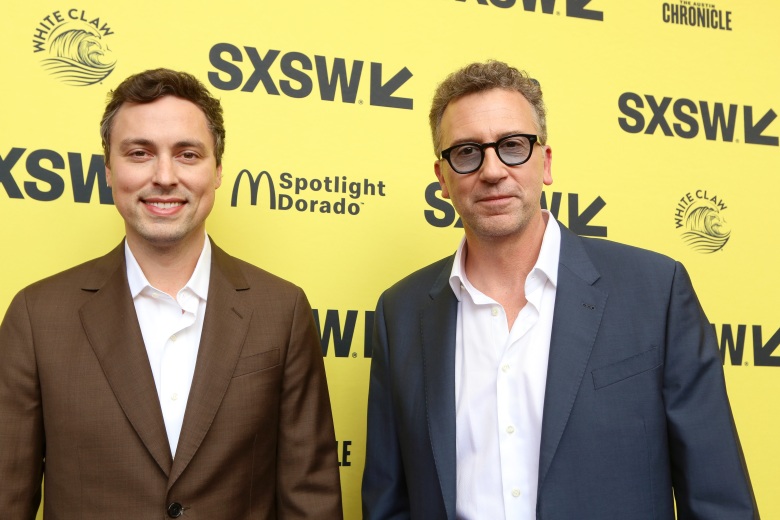 AUSTIN, TEXAS – 10 MARS: (LR) John Francis Daley et Jonathan Goldstein assistent à la première projection mondiale de Paramount Pictures et «Donjons & Dragons: Honneur parmi les voleurs» d'eOne au Festival du film SXSW 2023 le 10 mars 2023 à Austin, Texas .  (Photo de Sarah Kerver/Getty Images pour Paramount Pictures)