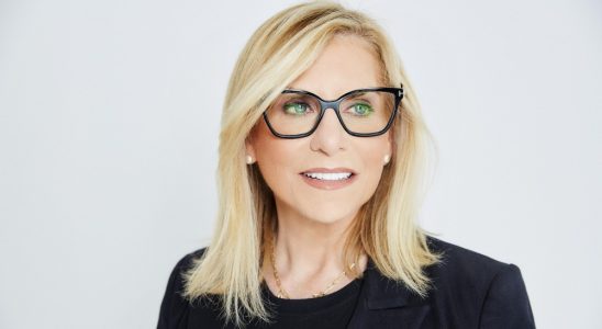 Dawn Ostroff rejoint le conseil d'administration de Paramount Global ;  La rémunération du PDG Bob Bakish en 2022 s'élève à 32 millions de dollars.