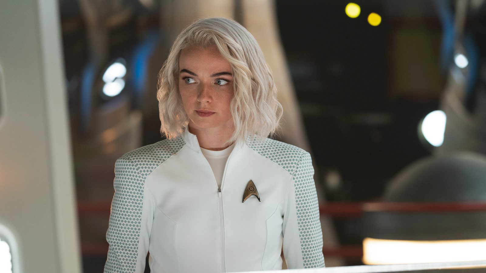 Jess Bush de Strange New Worlds dit que la relation entre Chapel et Spock s'approfondit dans la saison 2 [Exclusive Interview]
