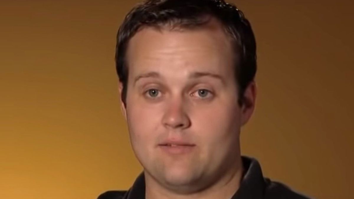 screenshot of Josh Duggar in 19 Kids and Counting before cancellation.