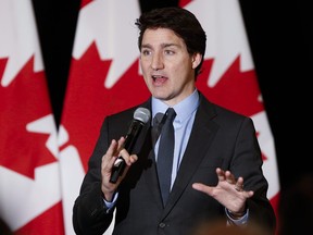 Le premier ministre Justin Trudeau prend la parole lors d'un événement de financement du Parti libéral à l'hôtel Fort Garry à Winnipeg, le jeudi 2 mars 2023.